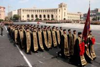 Военно-патриотическое шоу по-армянски