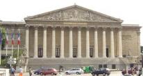 Французские депутаты осуждают Азербайджан по армянской наводке