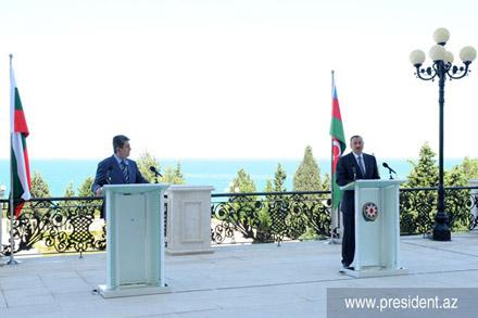 Болгария укрепляет связи с Азербайджаном