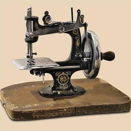 История швейной машинки