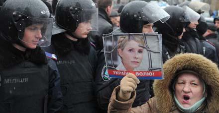 Суд вновь не дождался Тимошенко,