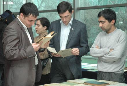 В Азербайджан привезены важные архивные документы