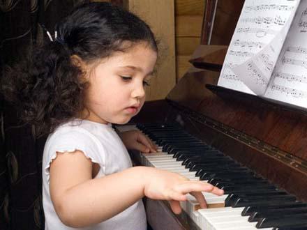 Зачем ребенку музыка?