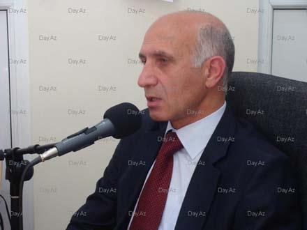 Мурсал Гамидов: "В Баку необходимо создать специальные полосы на дорогах для машин "скорой помощи"
