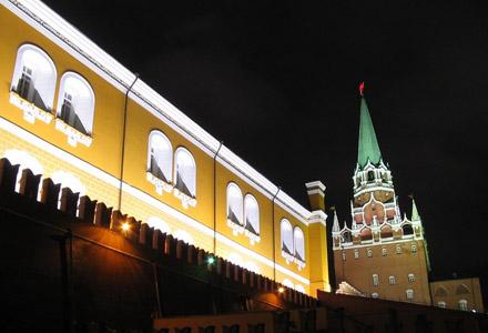 "Двойной удар" Москвы по Тегерану