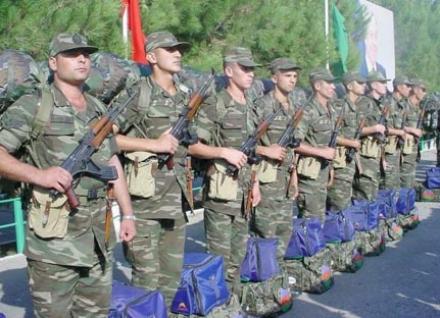 Азербайджан провел военные учения,