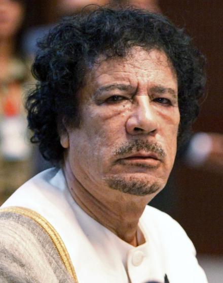 Ливийские повстанцы согласны "приютить" Каддафи