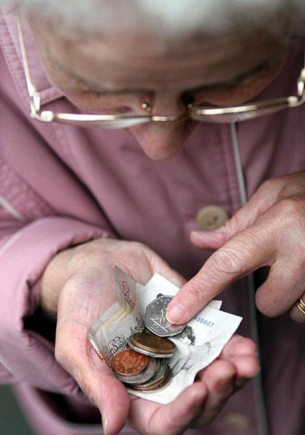 Достаточно и того, что с голоду никто не умирает?