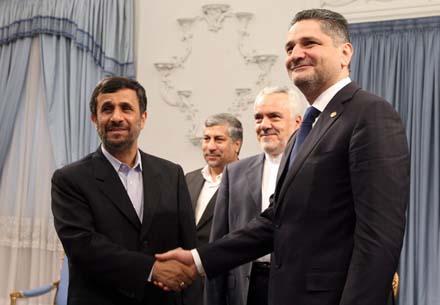 Иран хочет расширения связей с Арменией