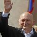 Лужков поставил Януковича в неловкое положение
